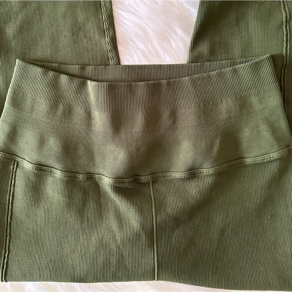 NWT NUX For The Frill High Rise Ribbed 7/8 Leggings Olive Green Size M/L NEW!! - Picture 5 of 14